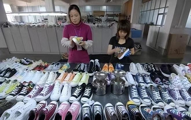 后“莆田鞋”终于让耐克阿迪都开始怀疑自己AG真人百家家乐APP做了20年假鞋之(图3)