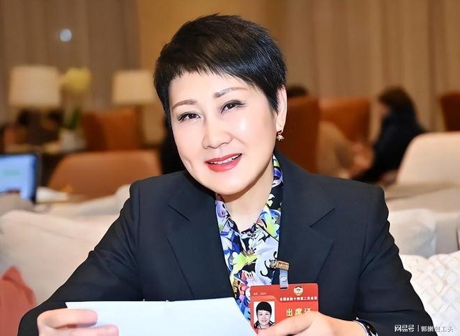 心的事还是发生了！这两位明星恐名声不保AG真人登录入口阅兵结束才几天让人担(图3)